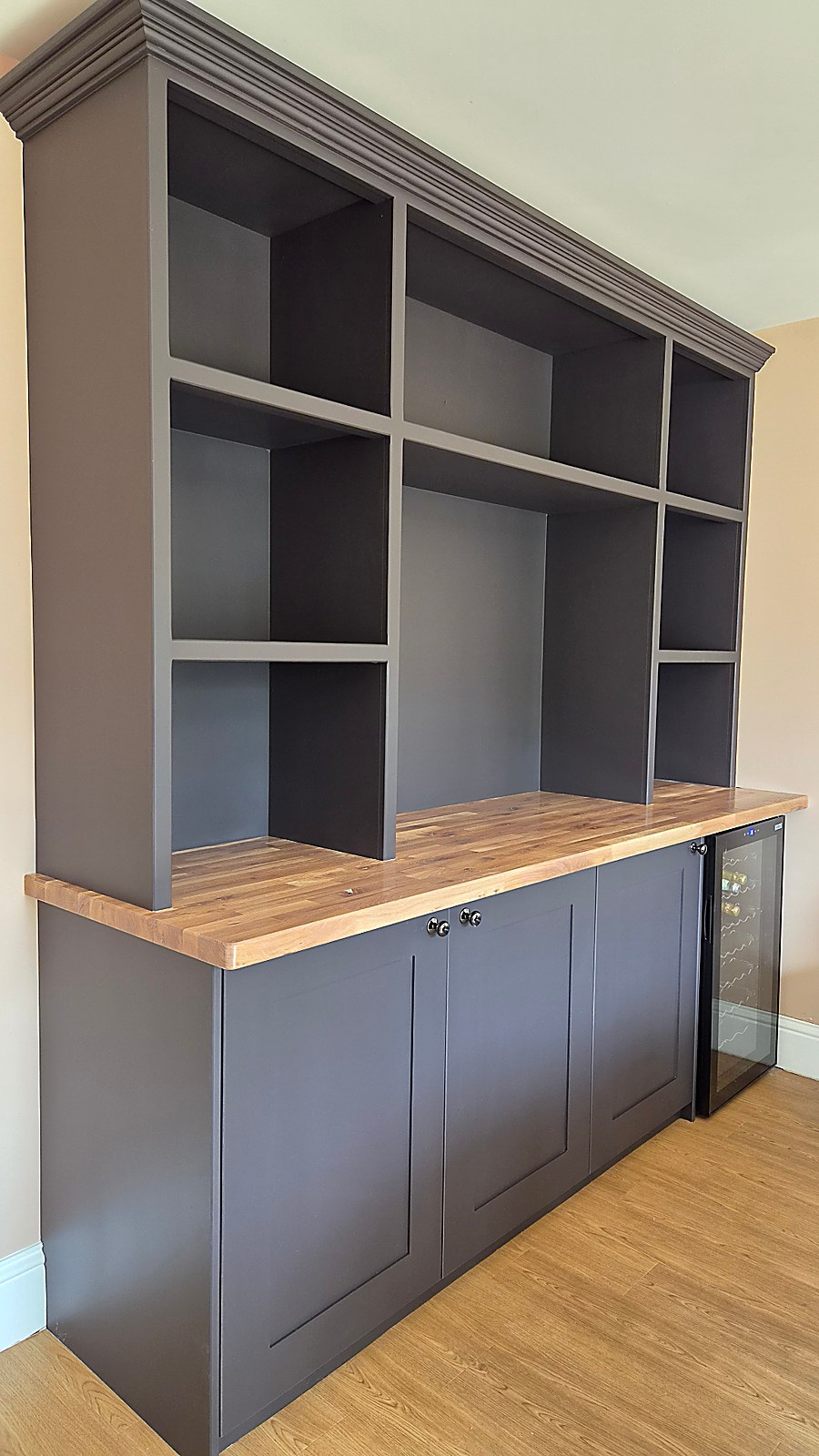 Bespoke kitchen bar unit with oak worktop and wine cooler, sprayed in Coat Paints Gumption with a Tikkurila Intact 8 finish, Market Harborough